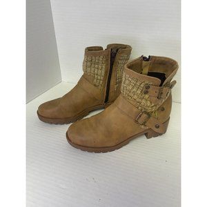 Route 66 womens ankle boots size 9 Brown